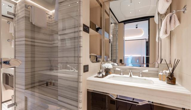 BELLA VITA yacht for sale 13