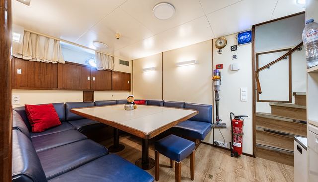 GIN TONIC yacht for sale 35