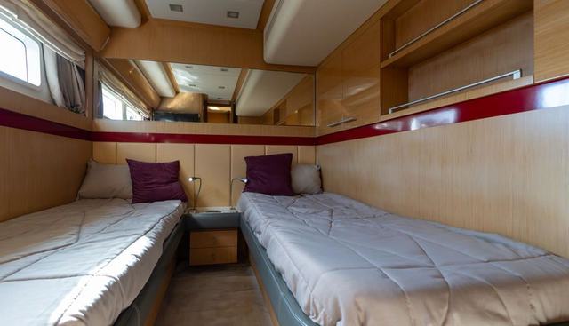 013 yacht for sale 7