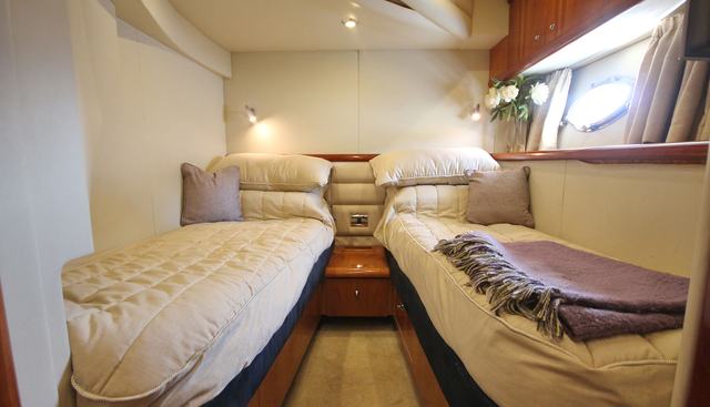 GENEVIEVE yacht for sale 35