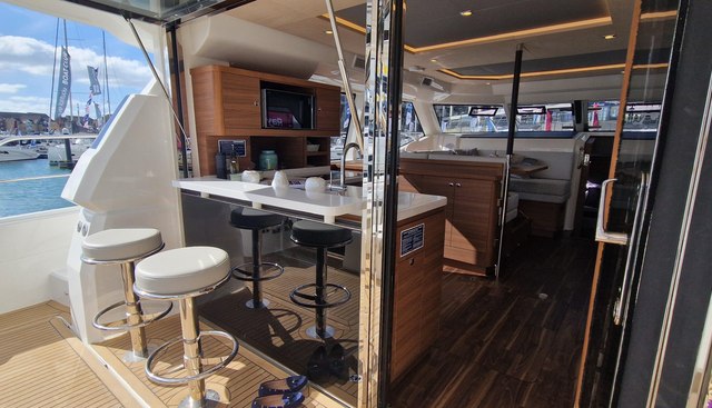 noname yacht for sale 15