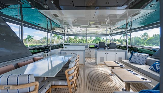 SURPLUS LINES yacht for sale 30