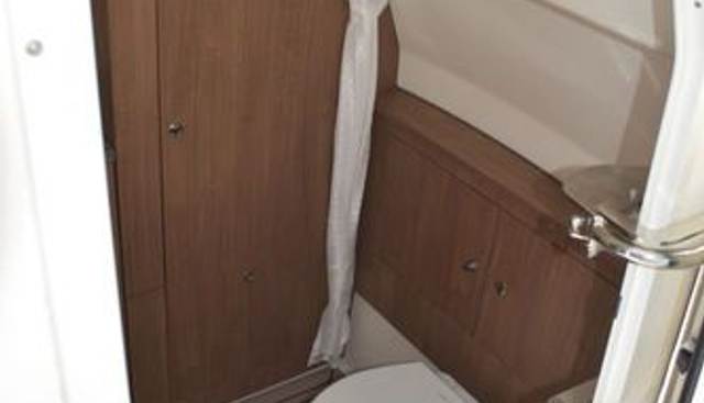 JB BABY yacht for sale 17
