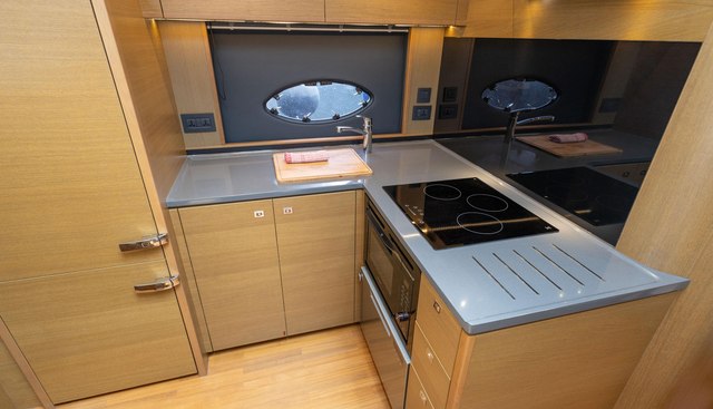 Nightjar yacht for sale 23