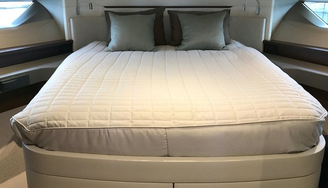 Princess 68 yacht for sale 42