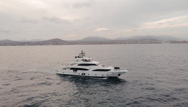 ALTAVITA yacht for sale 33