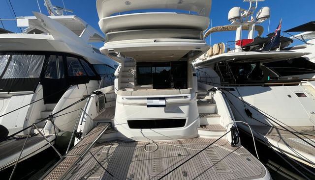 F55 yacht for sale 5