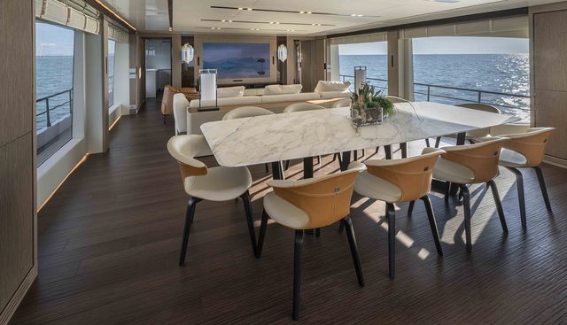 FOUR JOYS yacht for sale 13