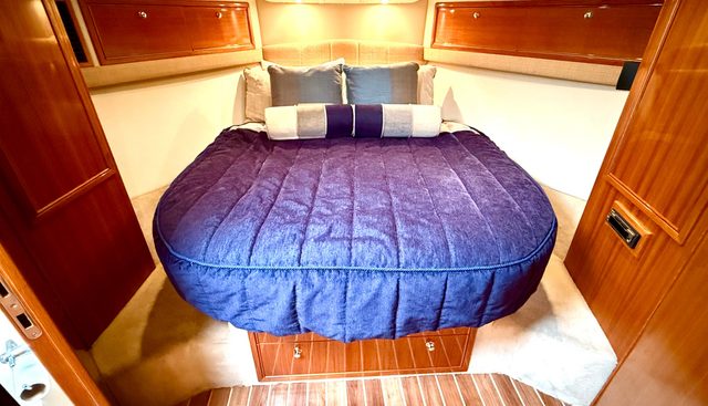 GOLDEN RULE yacht for sale 20