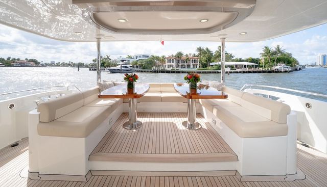 Iridescence yacht for sale 25