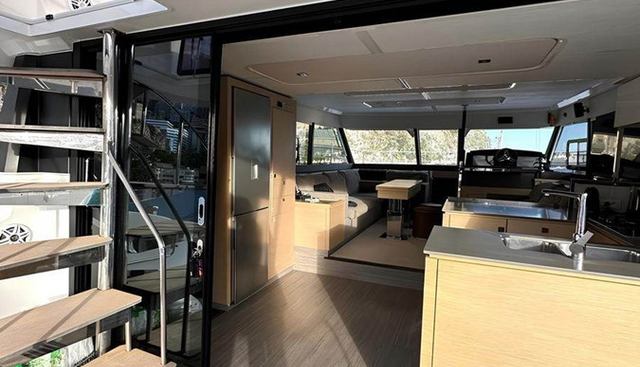 FOUNTAINE PAJOT MY6 yacht for sale 7