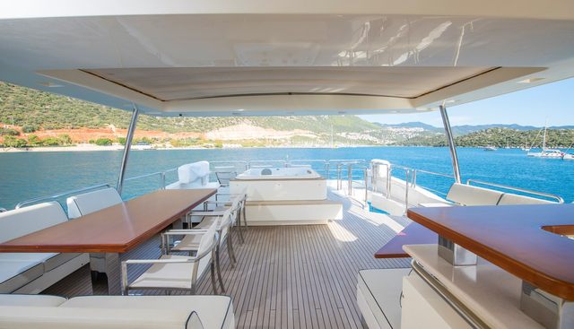 LA RUBIA yacht for sale 45