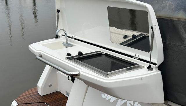 Swysh yacht for sale 10