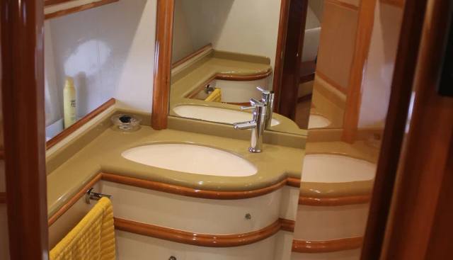 noname yacht for sale 12