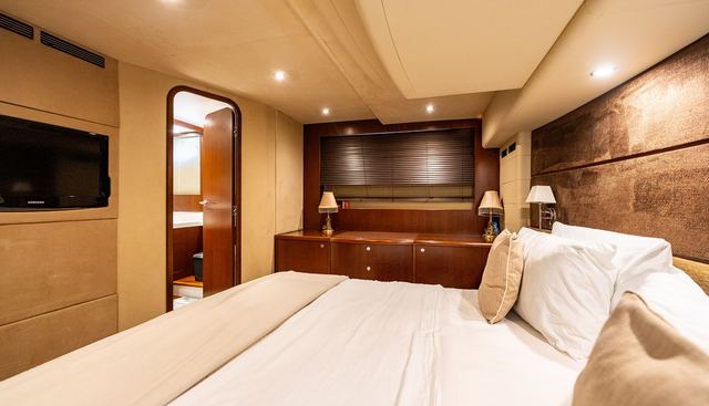 STELLAR II yacht for sale 35