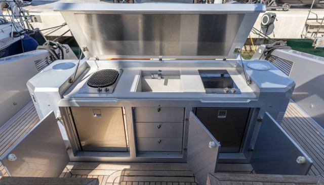 noname yacht for sale 9