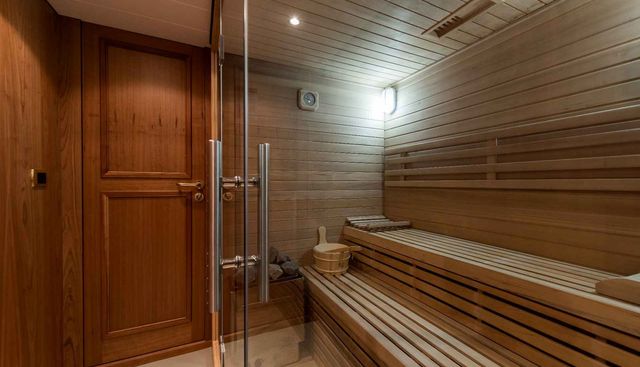 BLEU DE NIMES yacht for sale 18