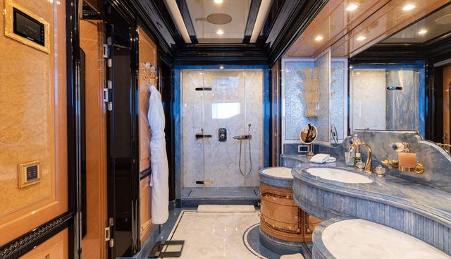 I DYNASTY yacht for sale 8