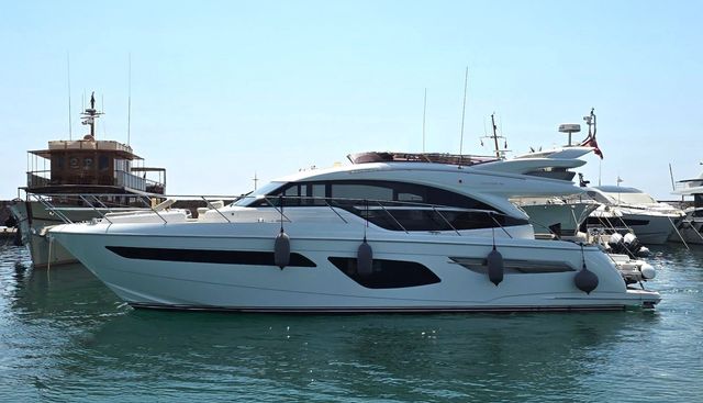 F55 yacht for sale 4