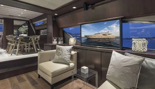 LAZY DAYS yacht for sale 10