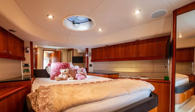 BE ON SEA yacht for sale 35