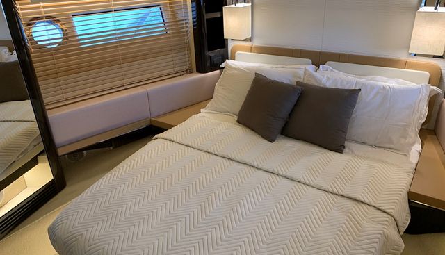 FANTASTIC yacht for sale 27