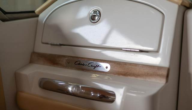 Pequeno Corazon yacht for sale 15