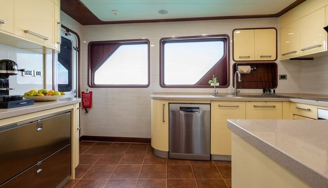 BEYOND CAPRICORN yacht for sale 22