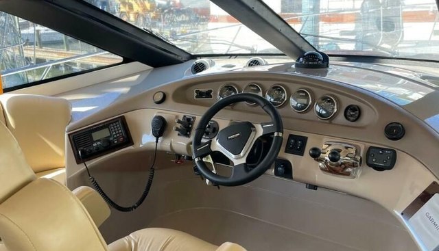 PISCO SOUR yacht for sale 18