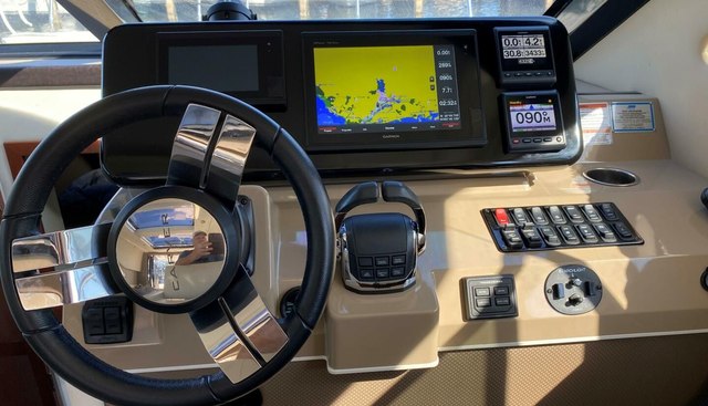 Mabe's Kid yacht for sale 32