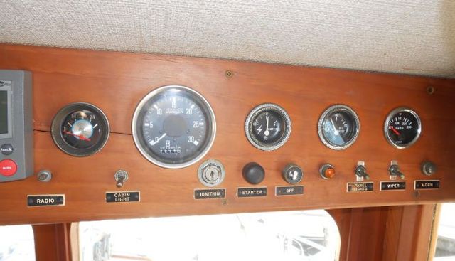 Ahoy Vey yacht for sale 9