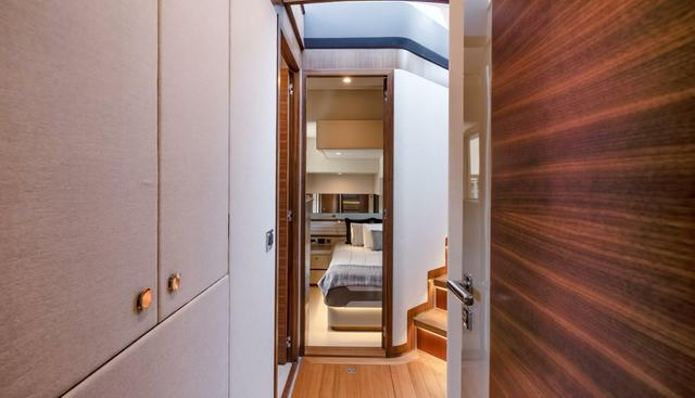 noname yacht for sale 28