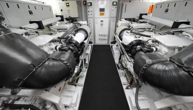 Seahawk yacht for sale 174