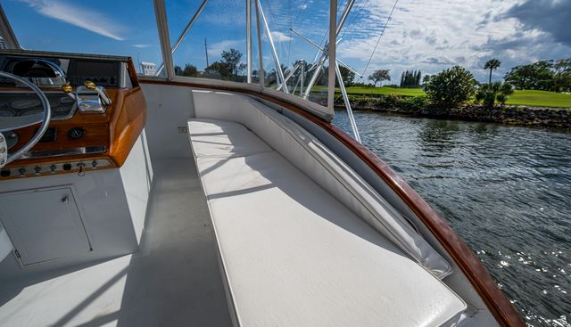 ABLE HAND yacht for sale 14