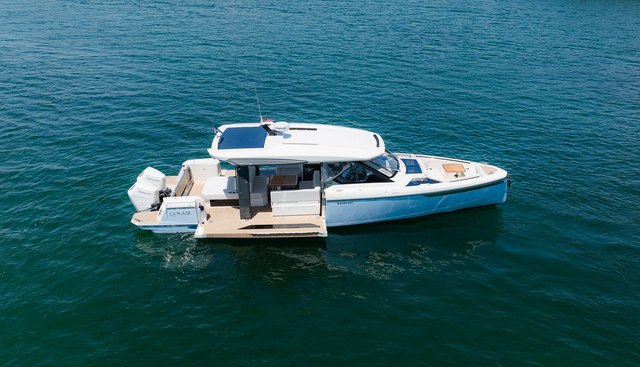 LA PLAGE yacht for sale 7
