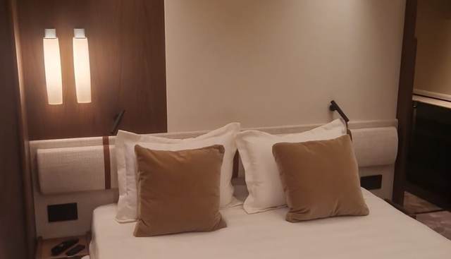 Azimut 72 Fly  yacht for sale 37