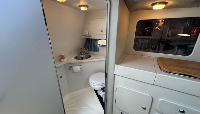 Southern Comfort yacht for sale 18
