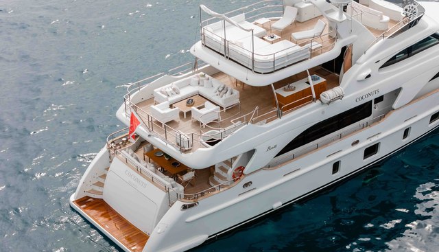 COCONUTS yacht for sale 27