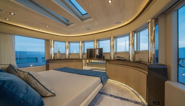 REKOMA yacht for sale 12