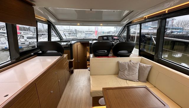 Swysh yacht for sale 19