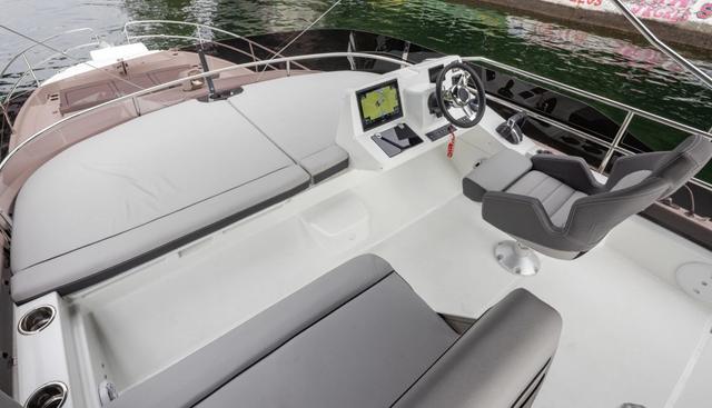 No Name yacht for sale 7