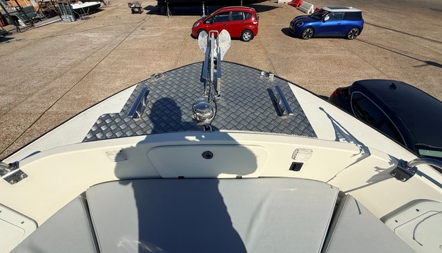 The Dog House yacht for sale 29