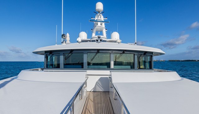 Amanti yacht for sale 38