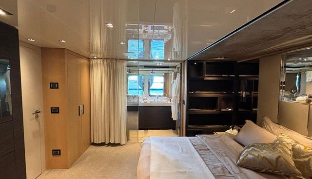 SL94 yacht for sale 14