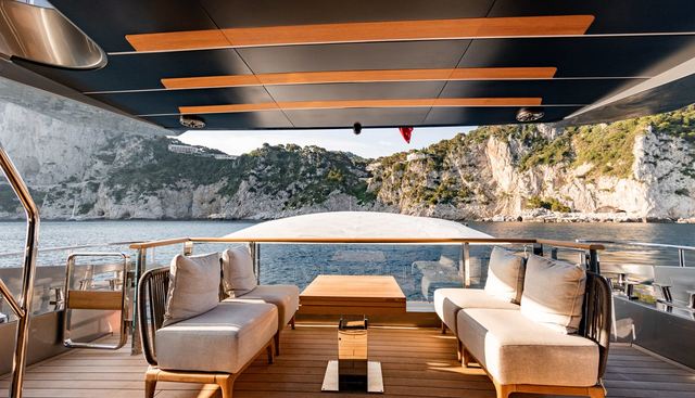 TECHNEMA 90 yacht for sale 4
