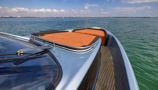 Bella yacht for sale 39