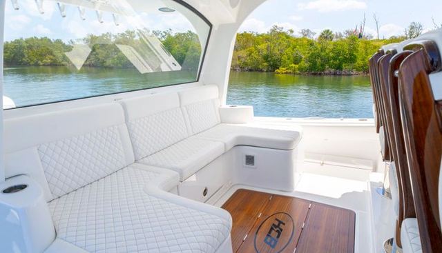 65 Estrella yacht for sale 20