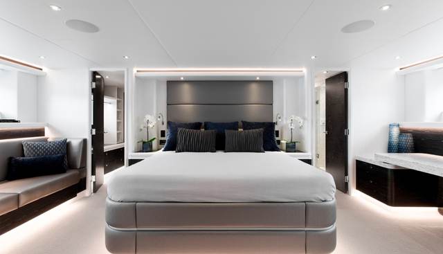 Crescent Lady yacht for sale 8