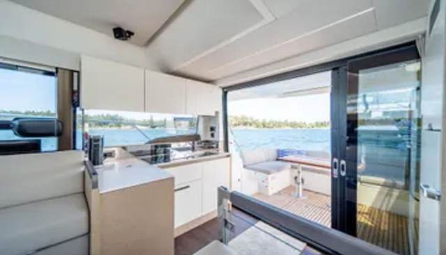 V & A yacht for sale 17