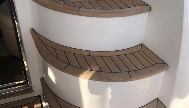 Sunseeker Manhattan 56 yacht for sale 44